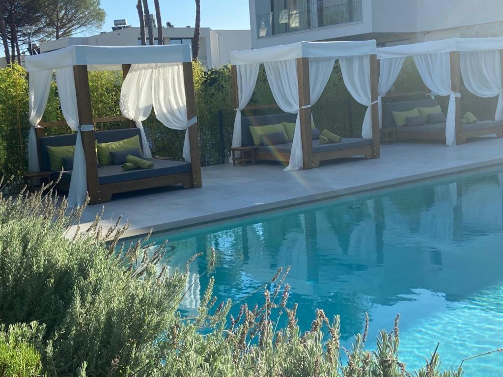 Rosemarine Villas Durres Exterior photo